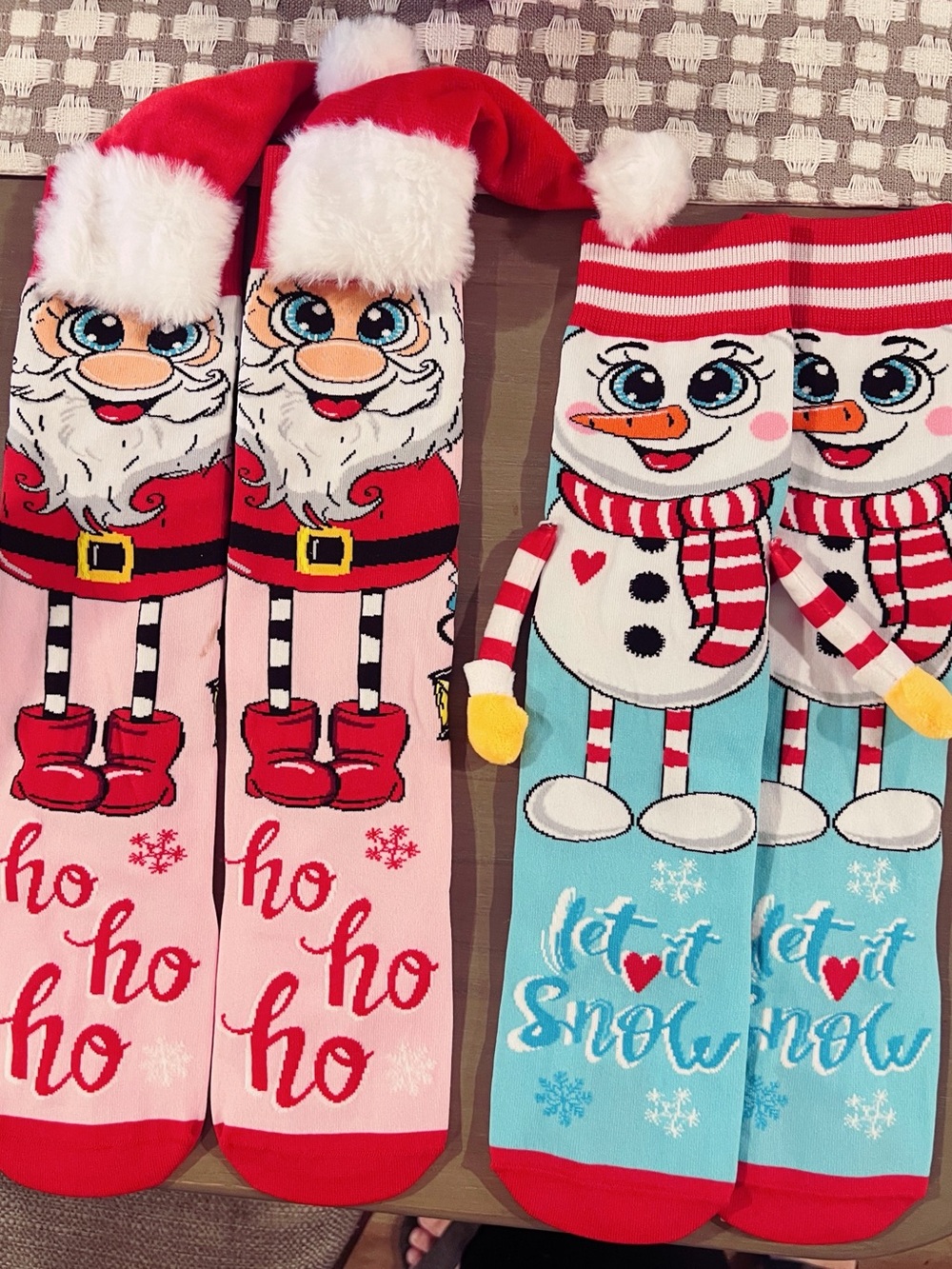 2 pair of Festive Santa and Snowman Holiday Socks 🎅🏻⛄️